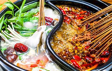 串串香加盟，創(chuàng)業(yè)優(yōu)勢更多