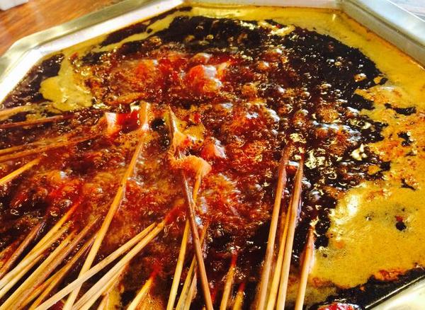 串串香vs火鍋，你更喜歡那一個(gè)？