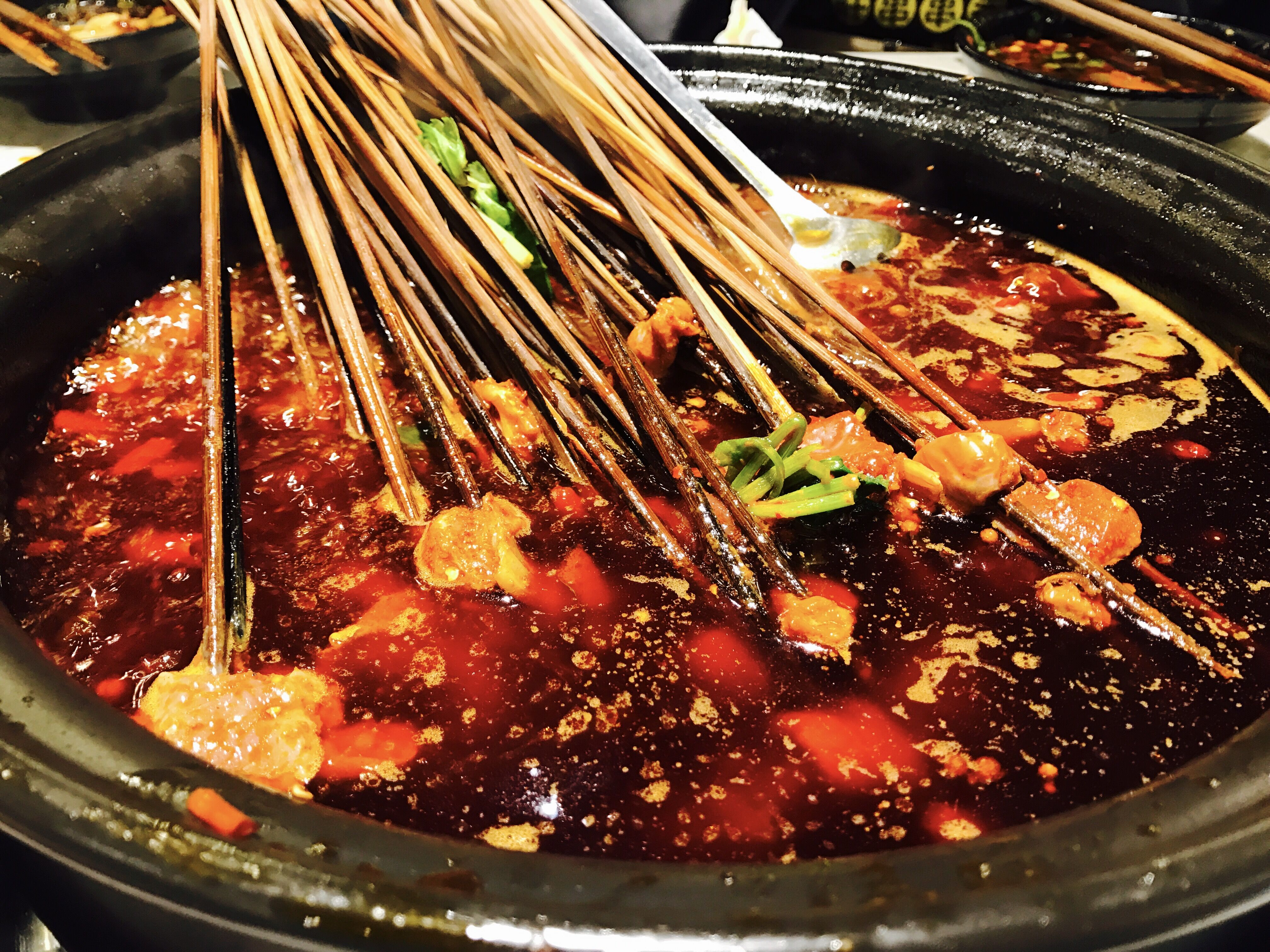 麻和辣，給串串香注入了思想和靈魂！