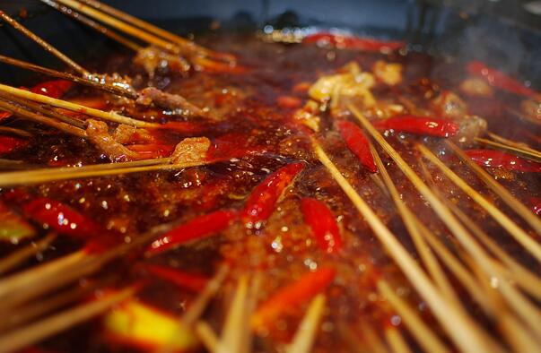 串串香加盟比較好的品牌?我想非灌縣老媽莫屬
